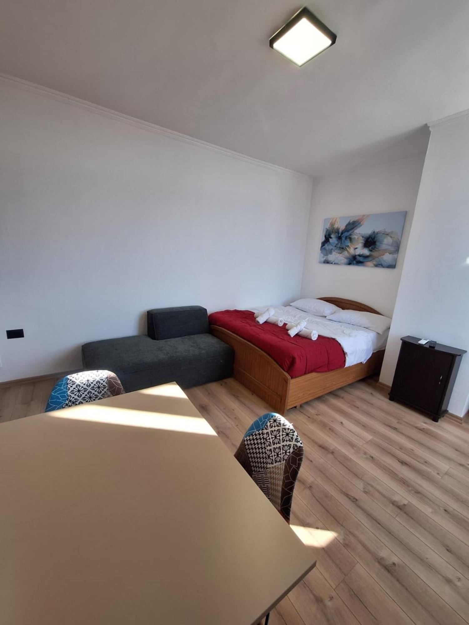 Albania Apartment Comfort Near Tirana City Center المظهر الخارجي الصورة