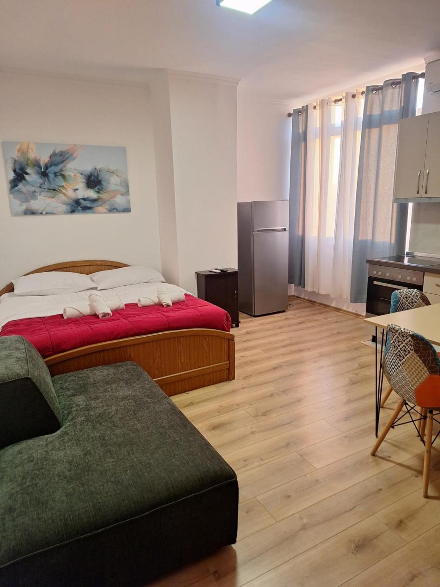 Albania Apartment Comfort Near Tirana City Center المظهر الخارجي الصورة